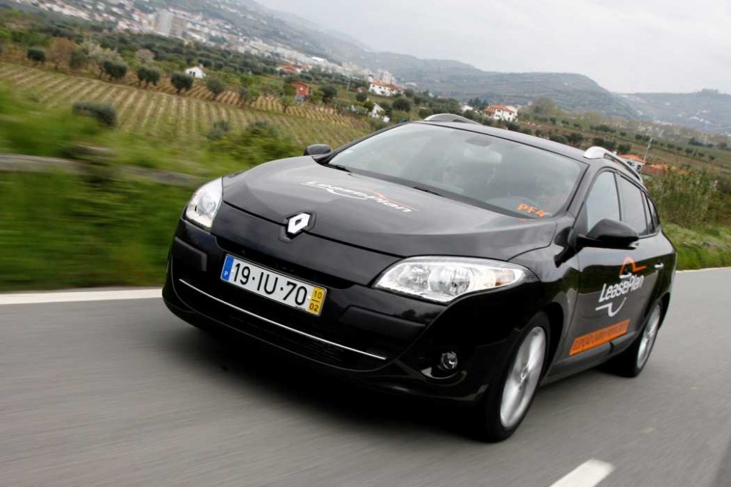 RENAULT Megane-1