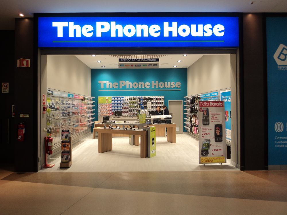 Tag Archive For The Phone House Hipersuper