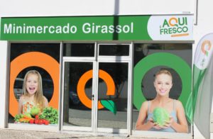 Loja Aqui é Fresco_Identificação exterior_Minimercado Girassol