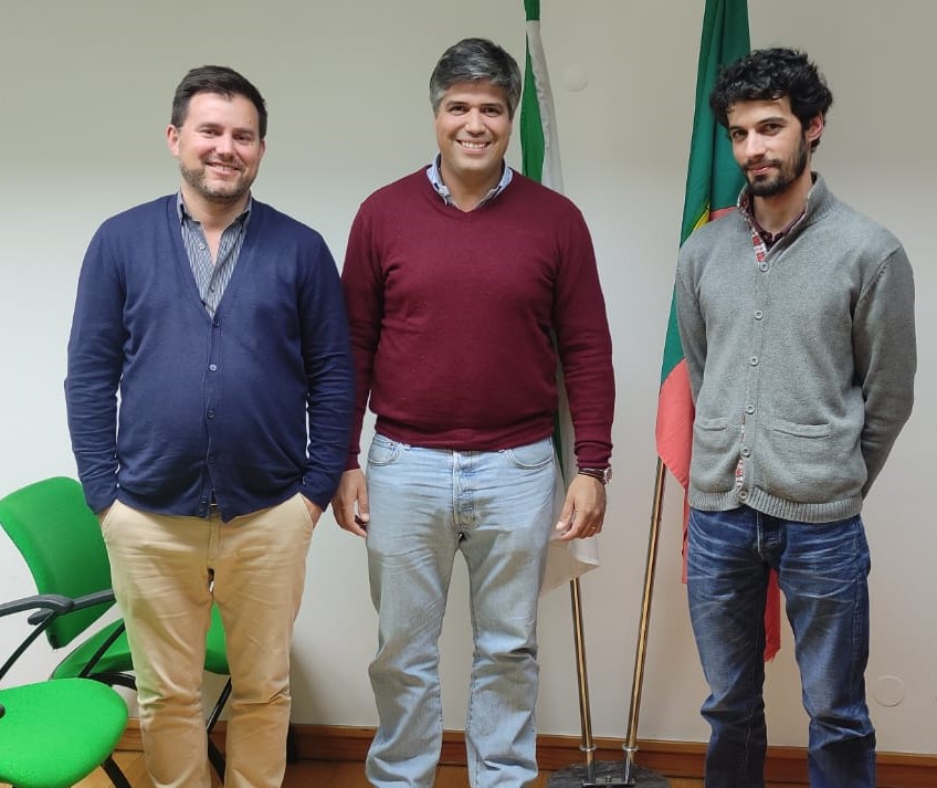 Da esquerda para a direita: Samuel Pereira (Vice-Presidente), Henrique Silvestre Ferreira (Presidente) e André de Oliveira e Silva (Vice-Presidente)